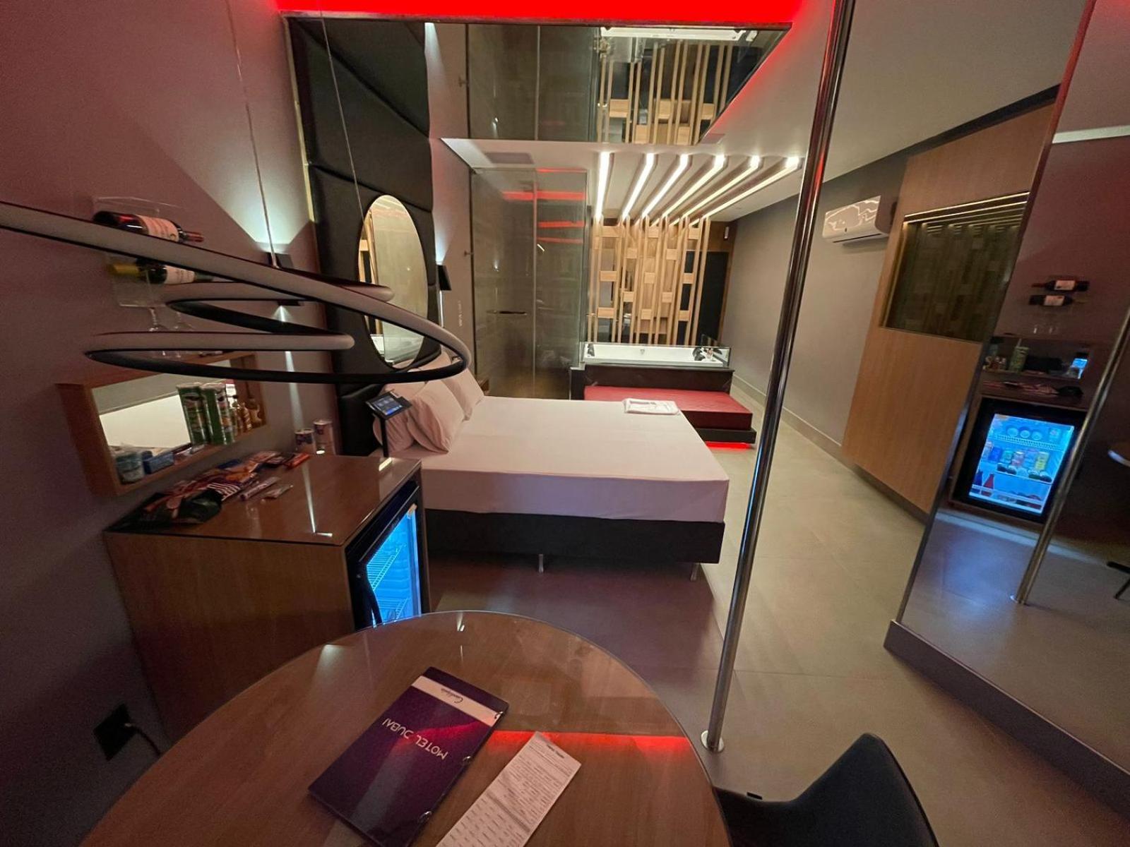 בלו הוריזונטה Motel Dubai Bh מראה חיצוני תמונה